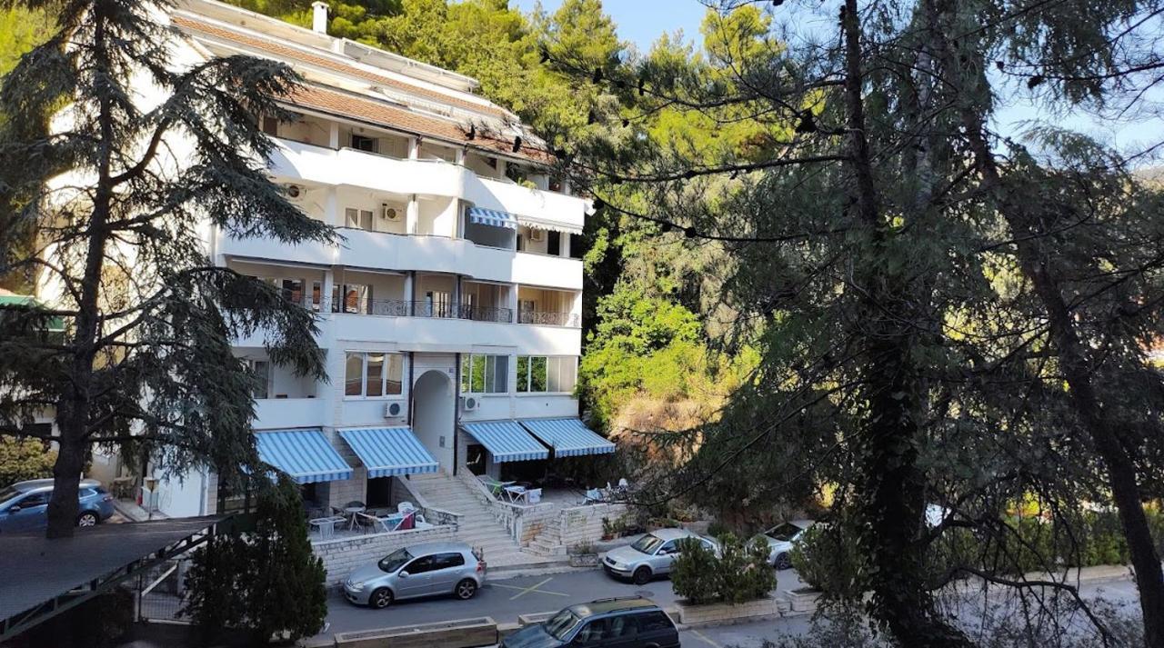 Vista Petrovac Apartman Kültér fotó